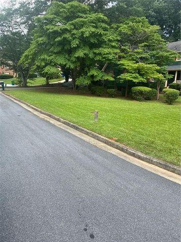 1454 Albans Court, Lithonia, GA 30058