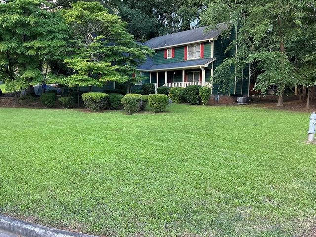 1454 Albans Court, Lithonia, GA 30058