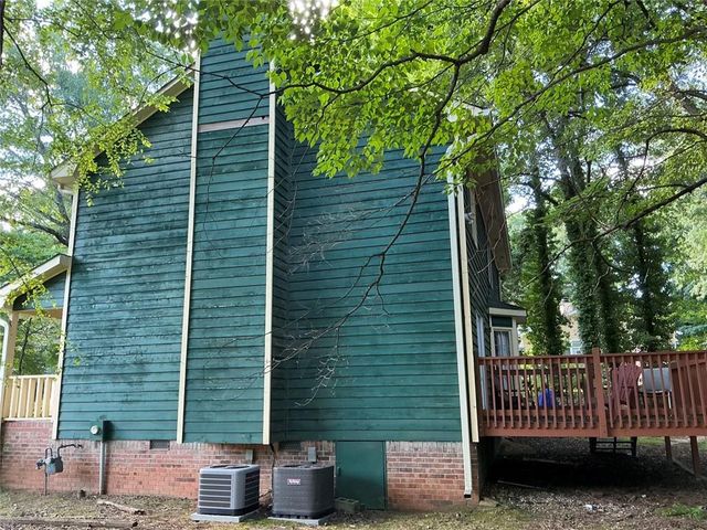 1454 Albans Court, Lithonia, GA 30058