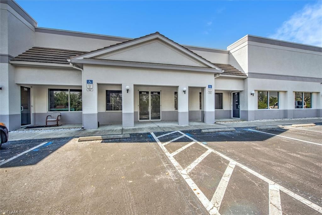 10801 Sunset Plaza CIR 1DB, FORT MYERS, FL 33908 — photo 4