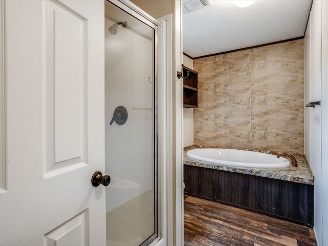 3417 Hawaiian Court, Granbury, TX 76048