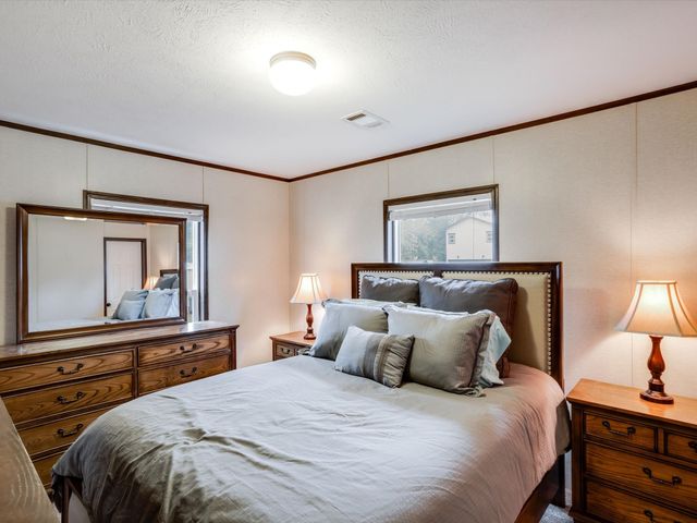 3417 Hawaiian Court, Granbury, TX 76048