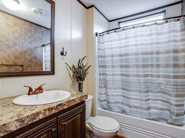 3417 Hawaiian Court, Granbury, TX 76048