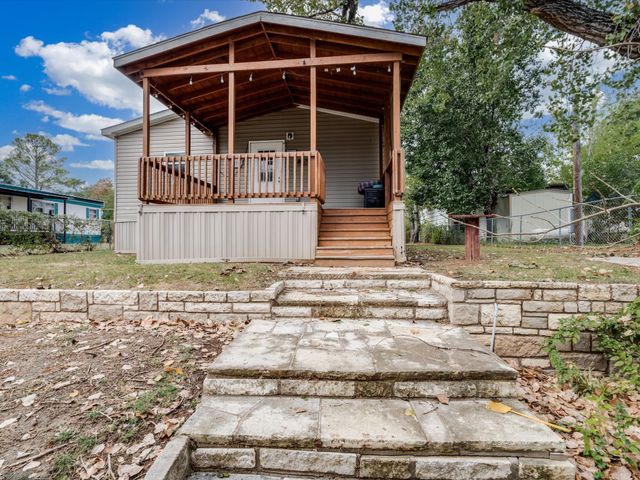 3417 Hawaiian Court, Granbury, TX 76048