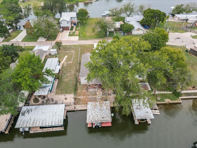 3417 Hawaiian Court, Granbury, TX 76048