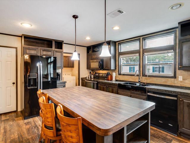 3417 Hawaiian Court, Granbury, TX 76048