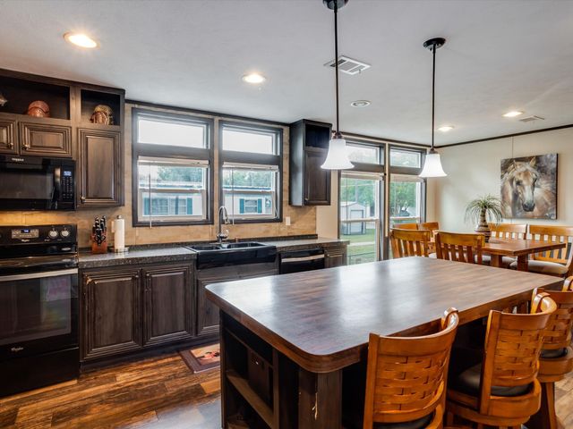 3417 Hawaiian Court, Granbury, TX 76048