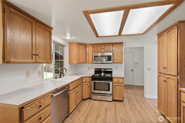 1220 NW Tabitha Court, Olympia, WA 98502
