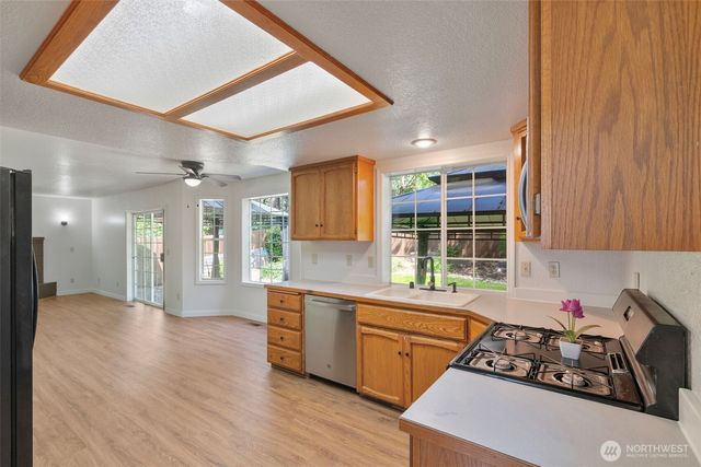 1220 NW Tabitha Court, Olympia, WA 98502