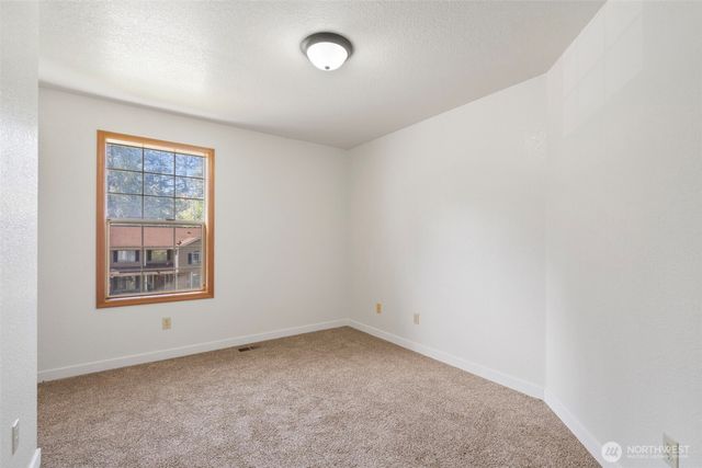 1220 NW Tabitha Court, Olympia, WA 98502