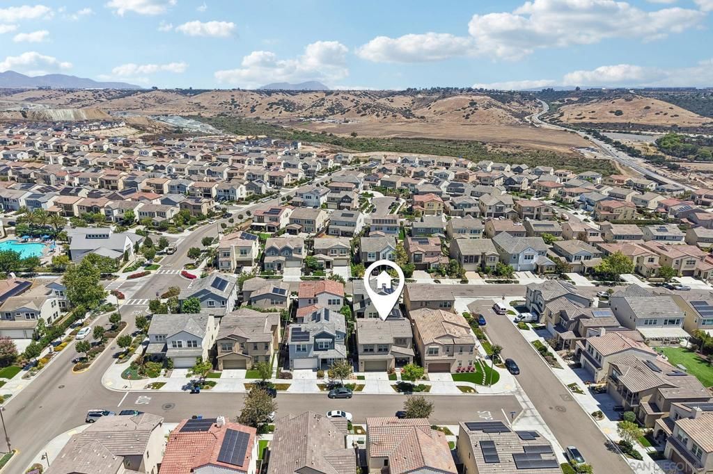 Image 38 of property listing at 910 Camino Meandro, Chula Vista, CA 91913