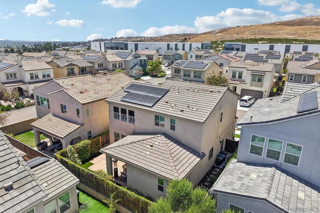 Image 44 of property listing at 910 Camino Meandro, Chula Vista, CA 91913