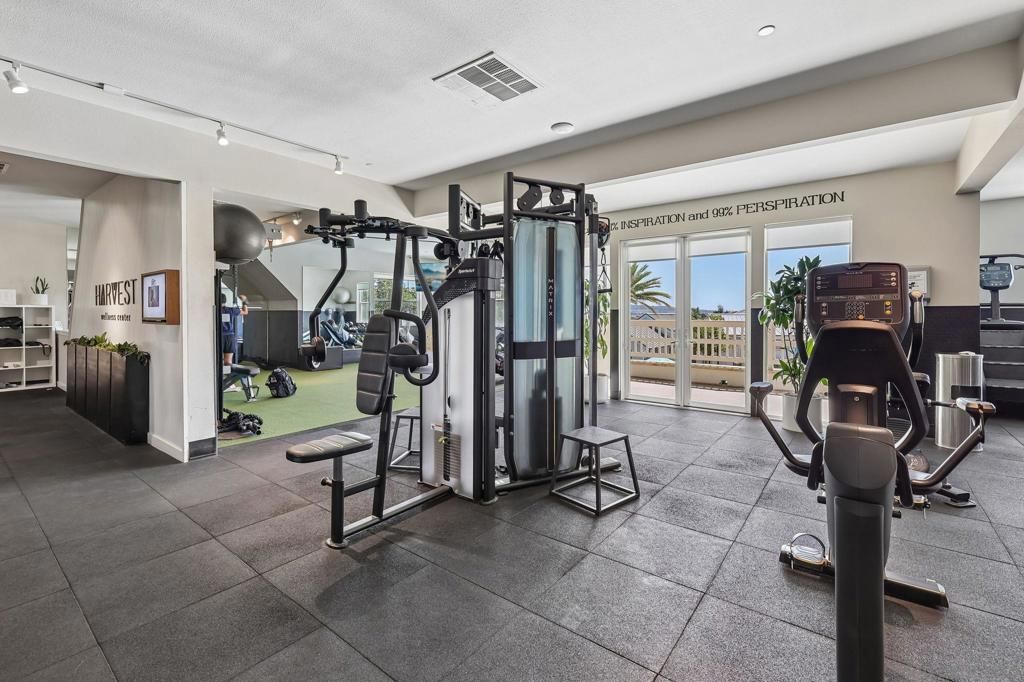 Image 52 of property listing at 910 Camino Meandro, Chula Vista, CA 91913