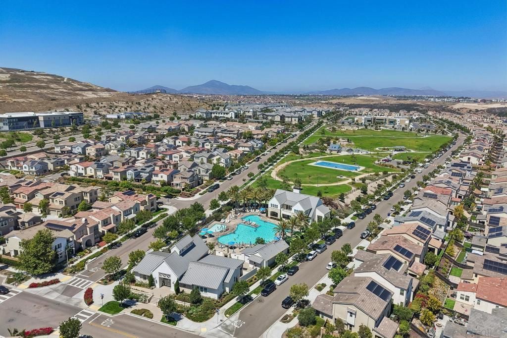Image 60 of property listing at 910 Camino Meandro, Chula Vista, CA 91913