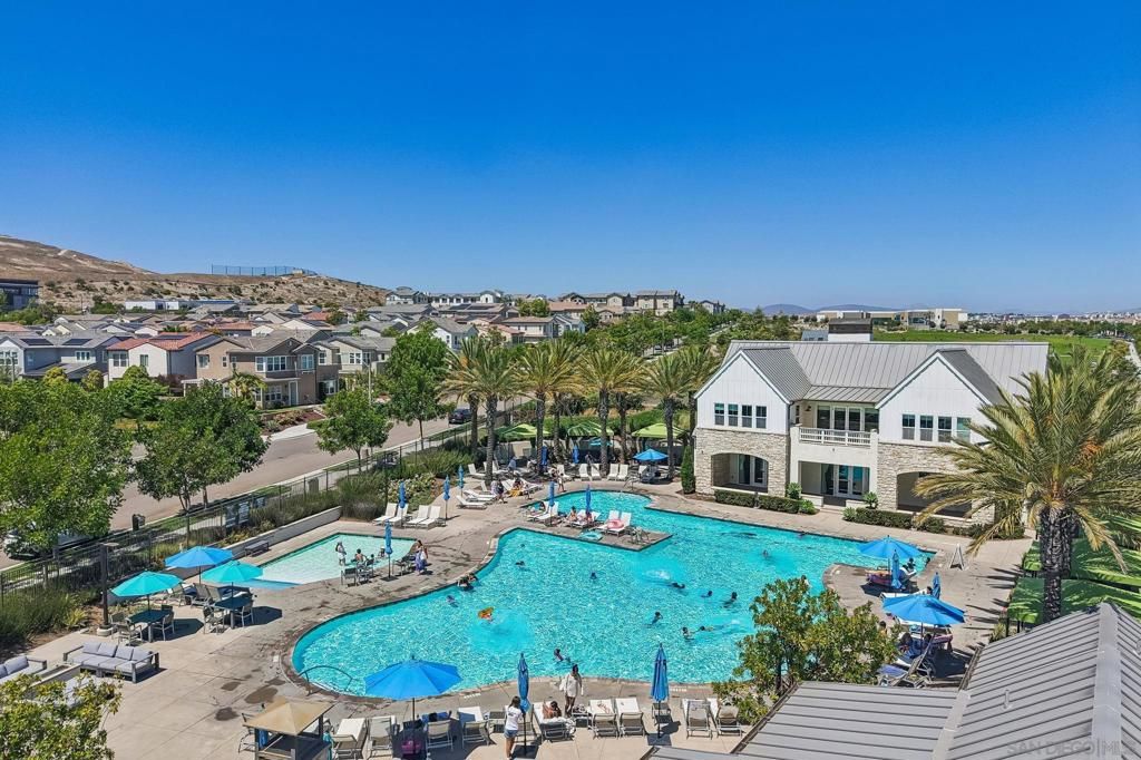 Image 61 of property listing at 910 Camino Meandro, Chula Vista, CA 91913
