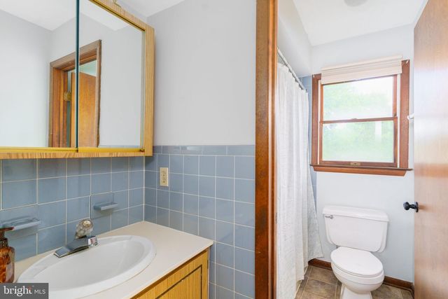 38 ELK RANCH PARK RD, Elkton, MD 21921