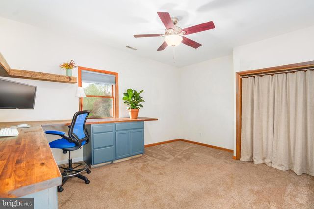 38 ELK RANCH PARK RD, Elkton, MD 21921