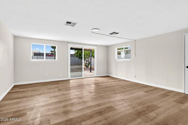 4528 N 50TH Avenue, Phoenix, AZ 85031