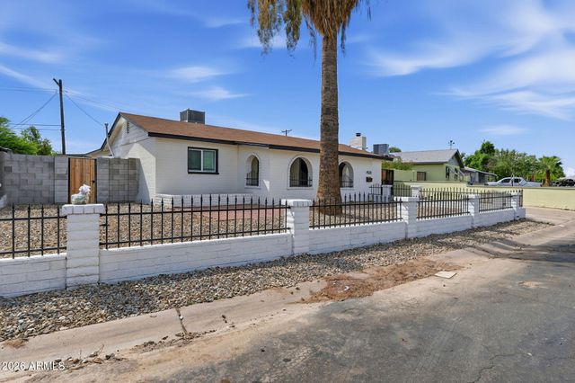 4528 N 50TH Avenue, Phoenix, AZ 85031