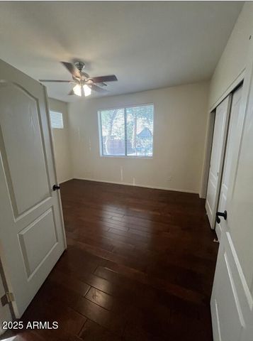 576 E JULIAN Drive, Gilbert, AZ 85295