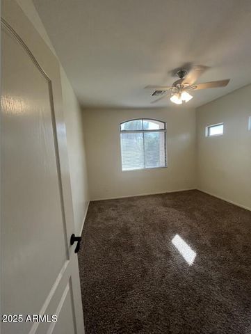 576 E JULIAN Drive, Gilbert, AZ 85295