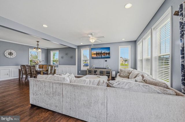 160 PONDS EDGE DR, Felton, DE 19943