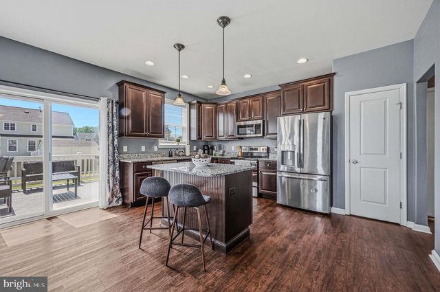 160 PONDS EDGE DR, Felton, DE 19943