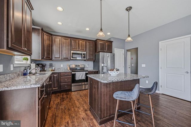160 PONDS EDGE DR, Felton, DE 19943