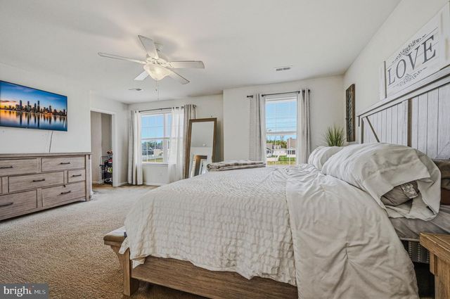 160 PONDS EDGE DR, Felton, DE 19943