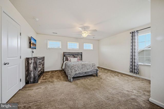 160 PONDS EDGE DR, Felton, DE 19943