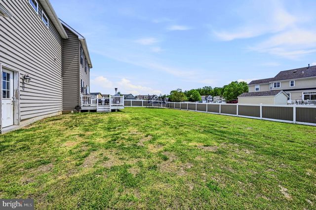 160 PONDS EDGE DR, Felton, DE 19943