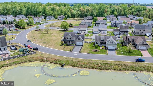 160 PONDS EDGE DR, Felton, DE 19943
