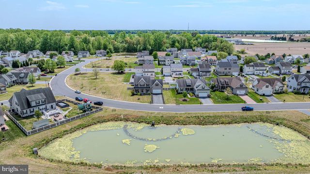 160 PONDS EDGE DR, Felton, DE 19943