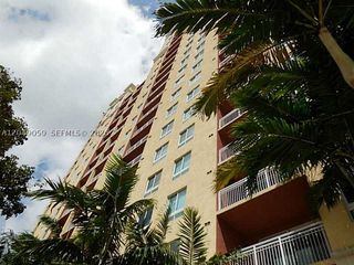 7355 SW 89th St 722N, Miami, FL 33156
