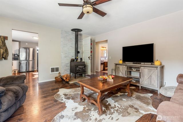 248 Crego Hill Road, Chehalis, WA 98532