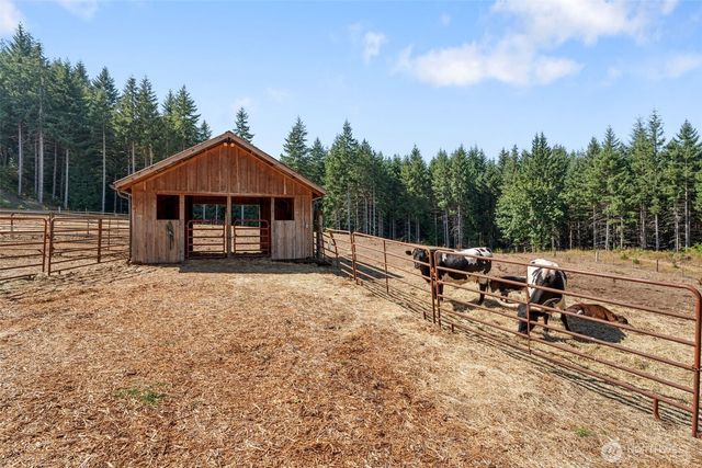 248 Crego Hill Road, Chehalis, WA 98532