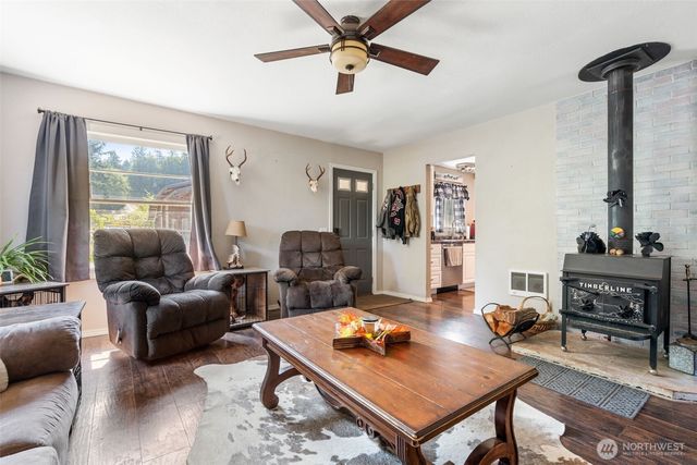 248 Crego Hill Road, Chehalis, WA 98532