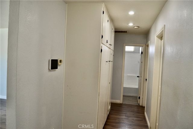 894 N Orange, Riverside, CA 92501