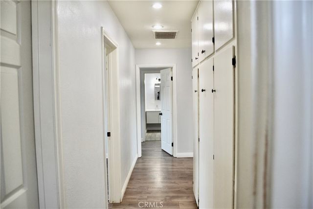 894 N Orange, Riverside, CA 92501