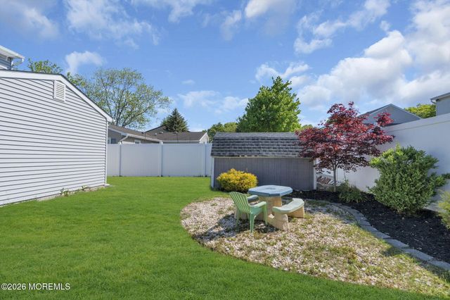 134 Pine Needle Street, Howell, NJ 07731