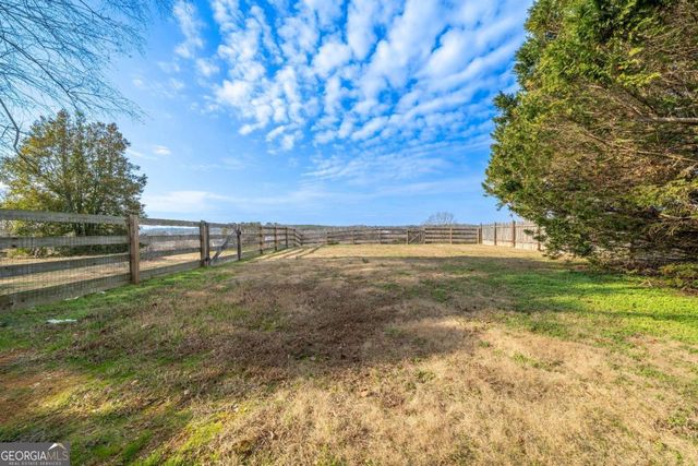 23 Moriah Way NE, Rydal, GA 30171