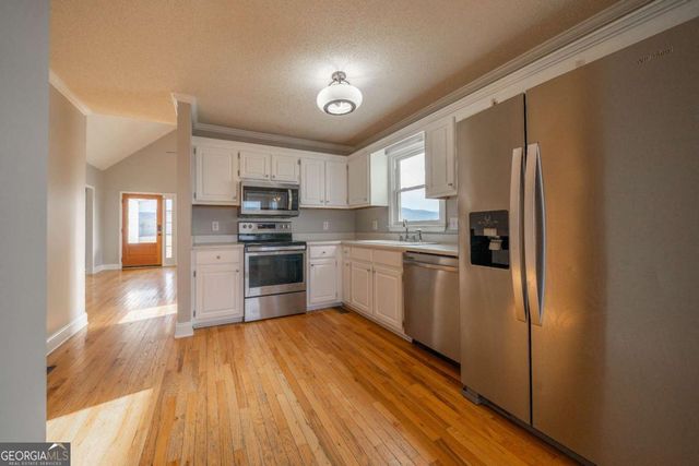 23 Moriah Way NE, Rydal, GA 30171