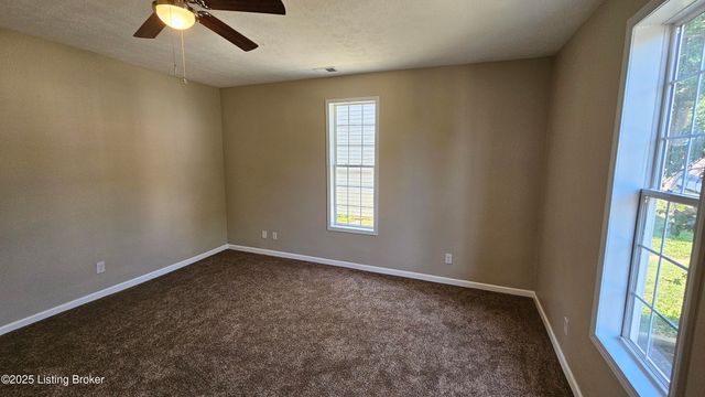 210 S Cedar Ave, La Grange, KY 40031