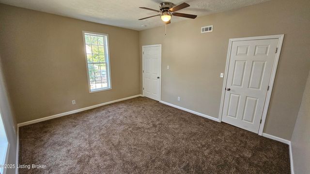 210 S Cedar Ave, La Grange, KY 40031