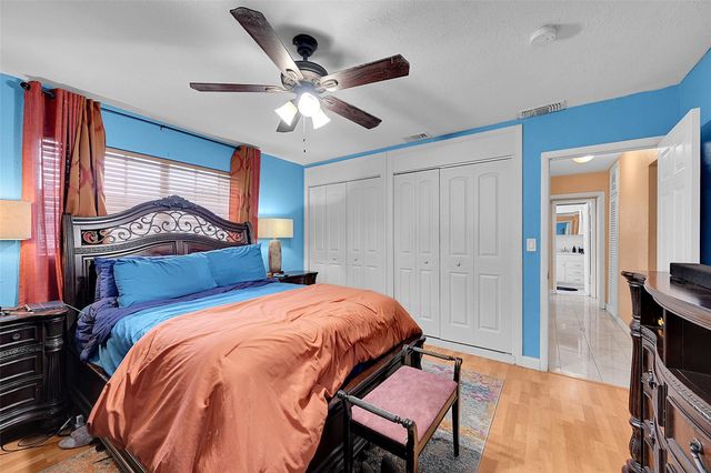 5991 NW 13th St, Sunrise, FL 33313