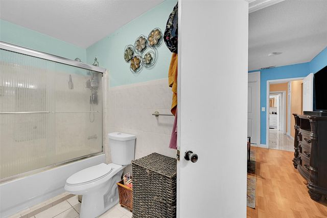 5991 NW 13th St, Sunrise, FL 33313