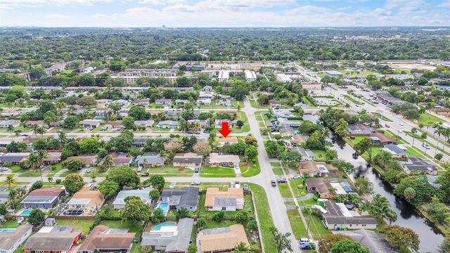 5991 NW 13th St, Sunrise, FL 33313
