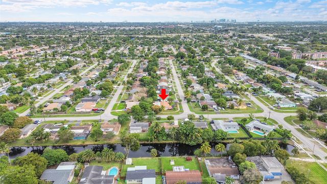 5991 NW 13th St, Sunrise, FL 33313