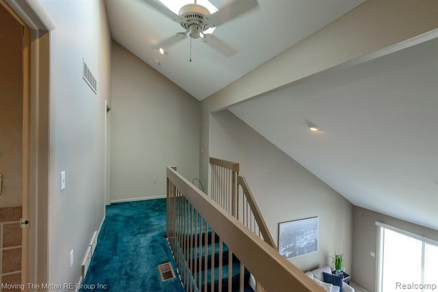 925 N Rosevere Avenue, Dearborn, MI 48128