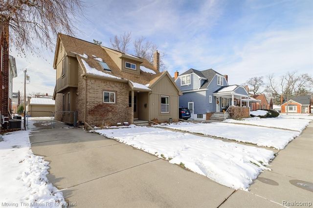 925 N Rosevere Avenue, Dearborn, MI 48128